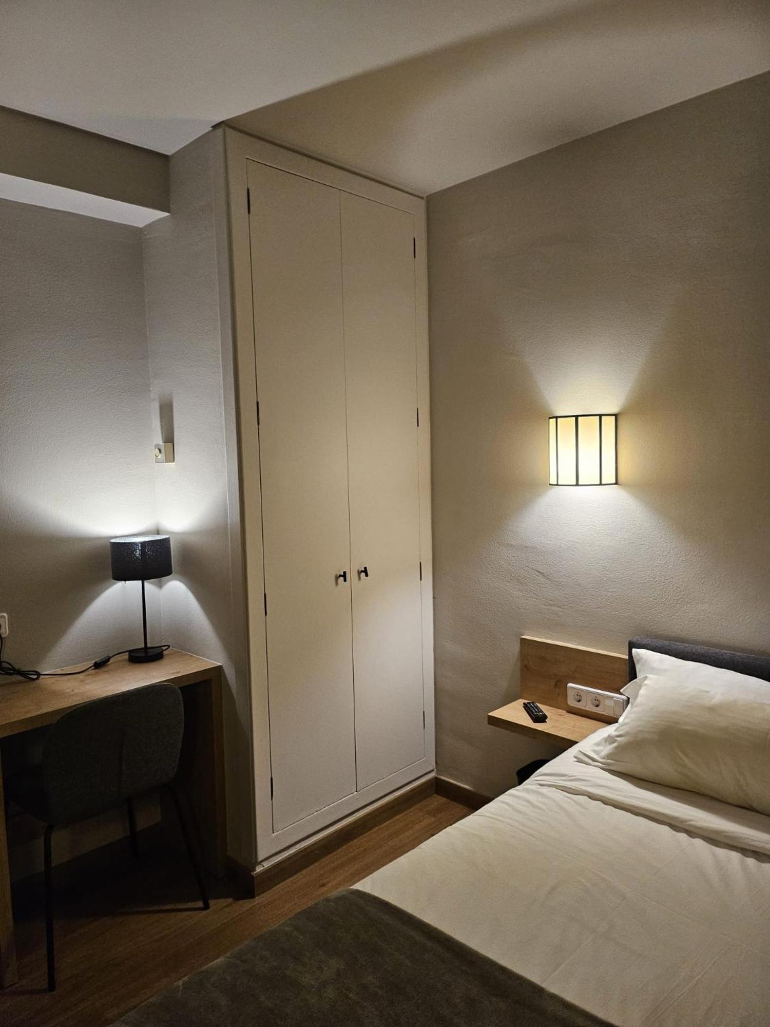 Hotel Estel Berga Eksteriør bilde